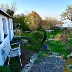 Idyllic Summerhouse On The Cliff With Sea View 펜션 스바네케