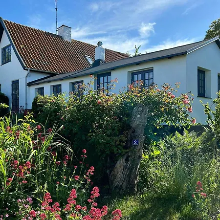 Idyllic Summerhouse On The Cliff With Sea View *