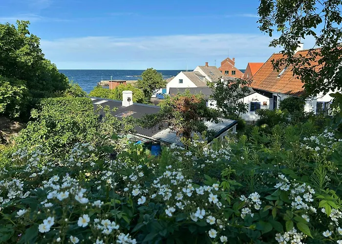 Idyllic Summerhouse On The Cliff With Sea View * Svaneke